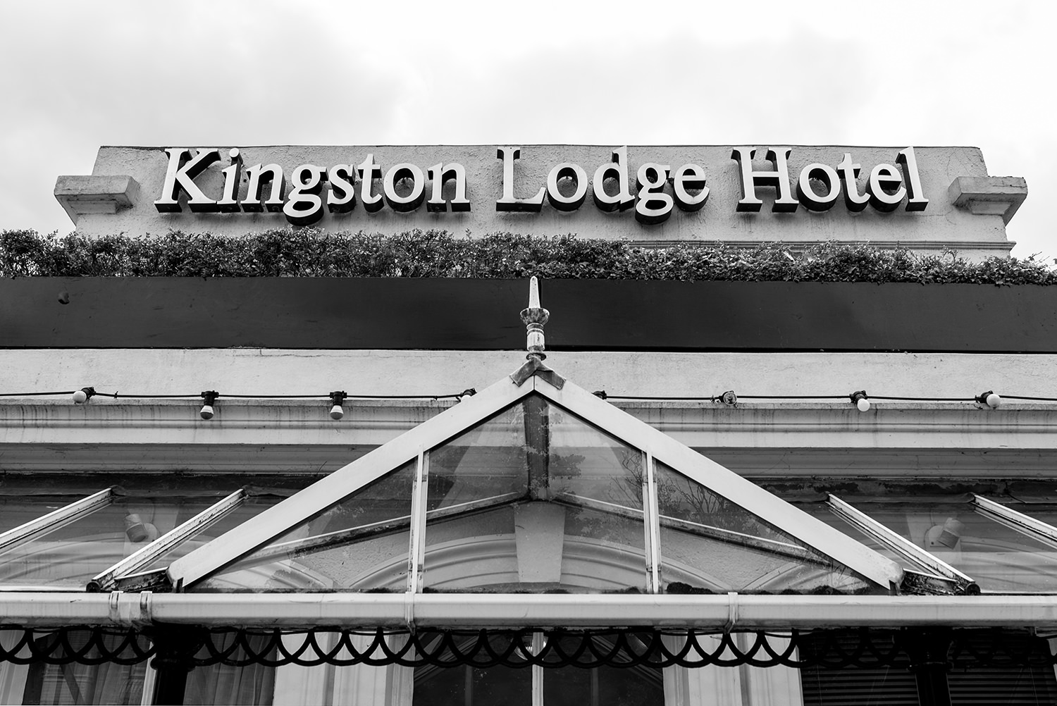 Brook Kingston Lodge Hotel location